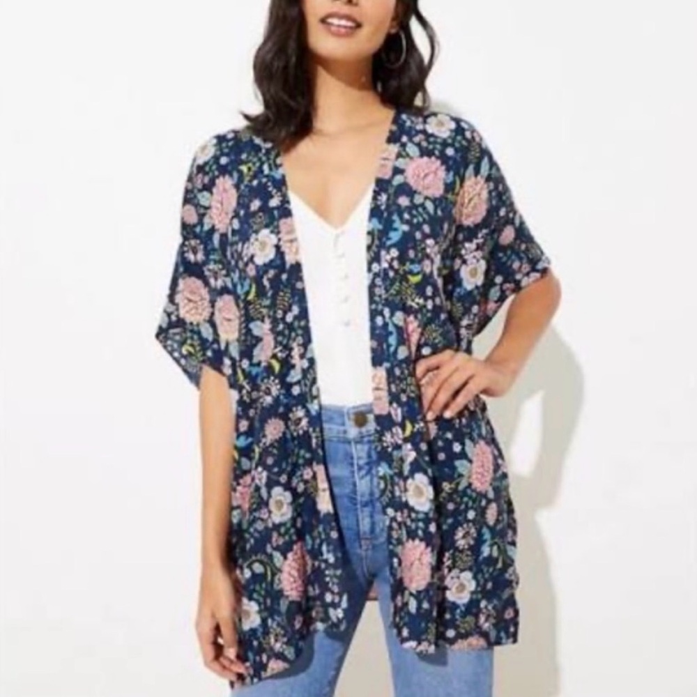 🌻 LOFT Navy Floral Kimono